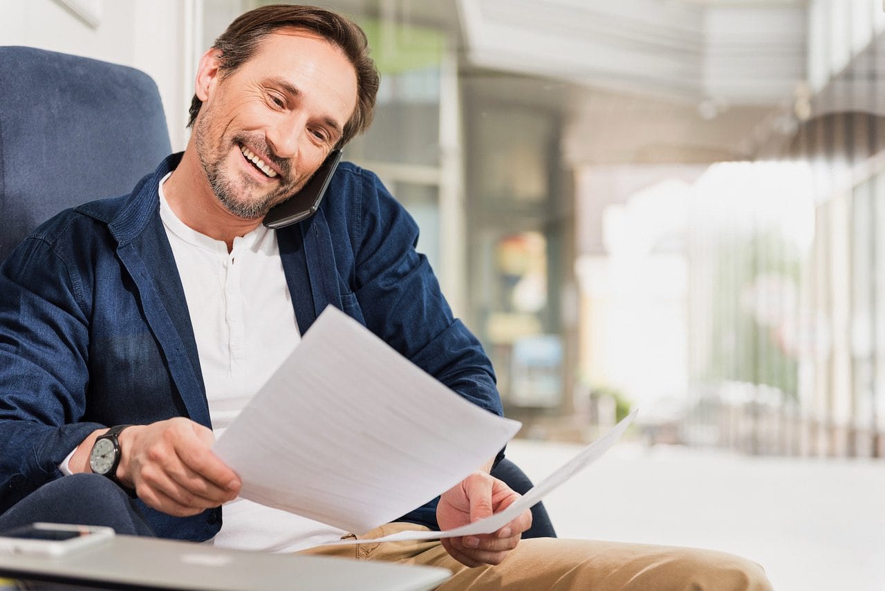 Business coach providing strategic consulting for building business resilience